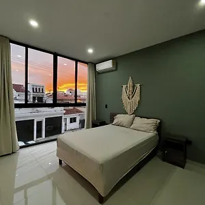 Departamento En Con Alberca - Cerca De Playa Y El Malecón Apartamento